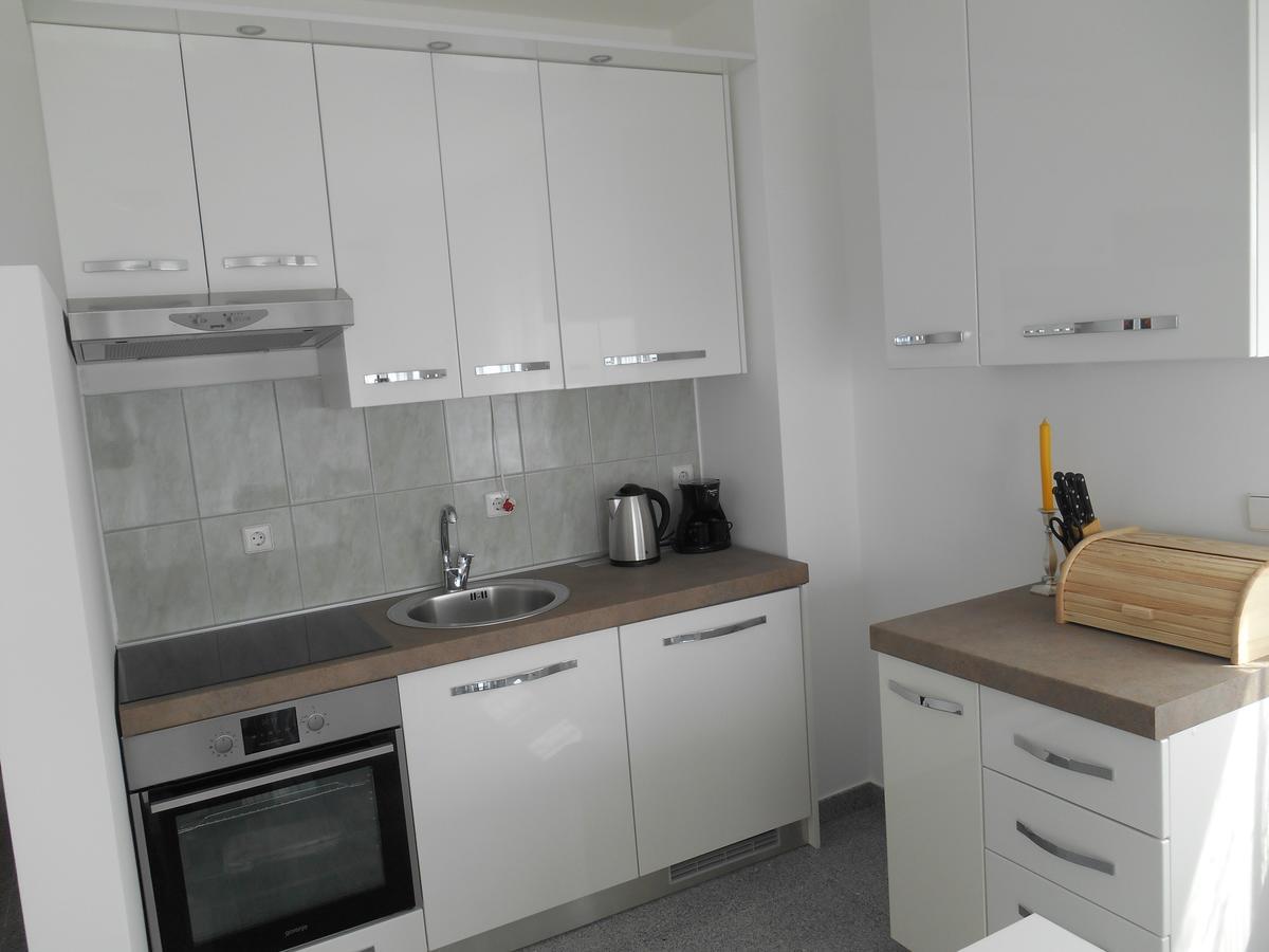Apartments Diana Smrika Luaran gambar